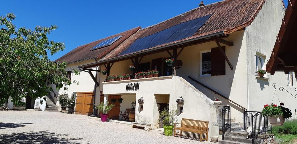 Hotel le Chaumois à Saint-Boil Extérieur photo